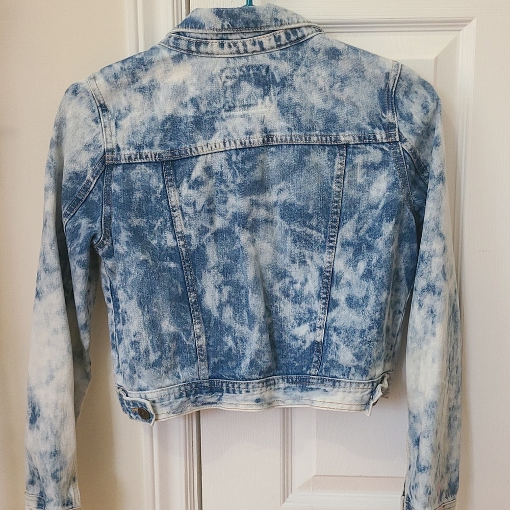 Forever 21 Acid Wash Jean Jacket - Picture 2 of 7